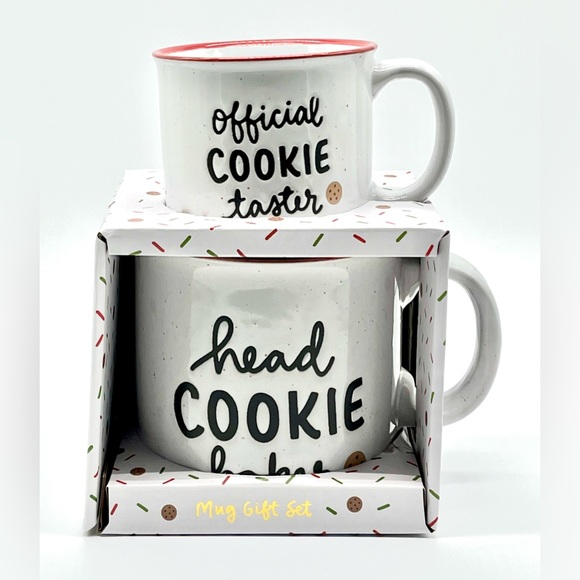 NWOT Adult & Child Dayna Lee Eccolo Head Cookie Baker, Official Taster Mug Set - Picture 2 of 12